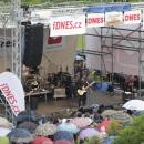 Koncert Chinaski na nám. Míru