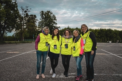 Festivalový tým se připravuje na příjezd "autodiváků"